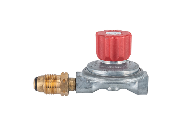 High pressure regulator